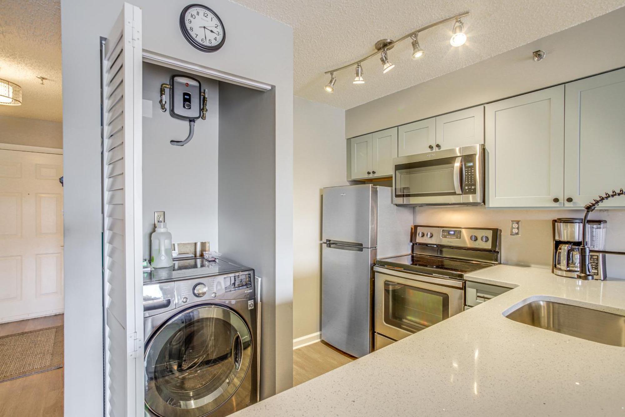 Ocean City Studio With Balcony - Steps To Boardwalk! Exterior foto