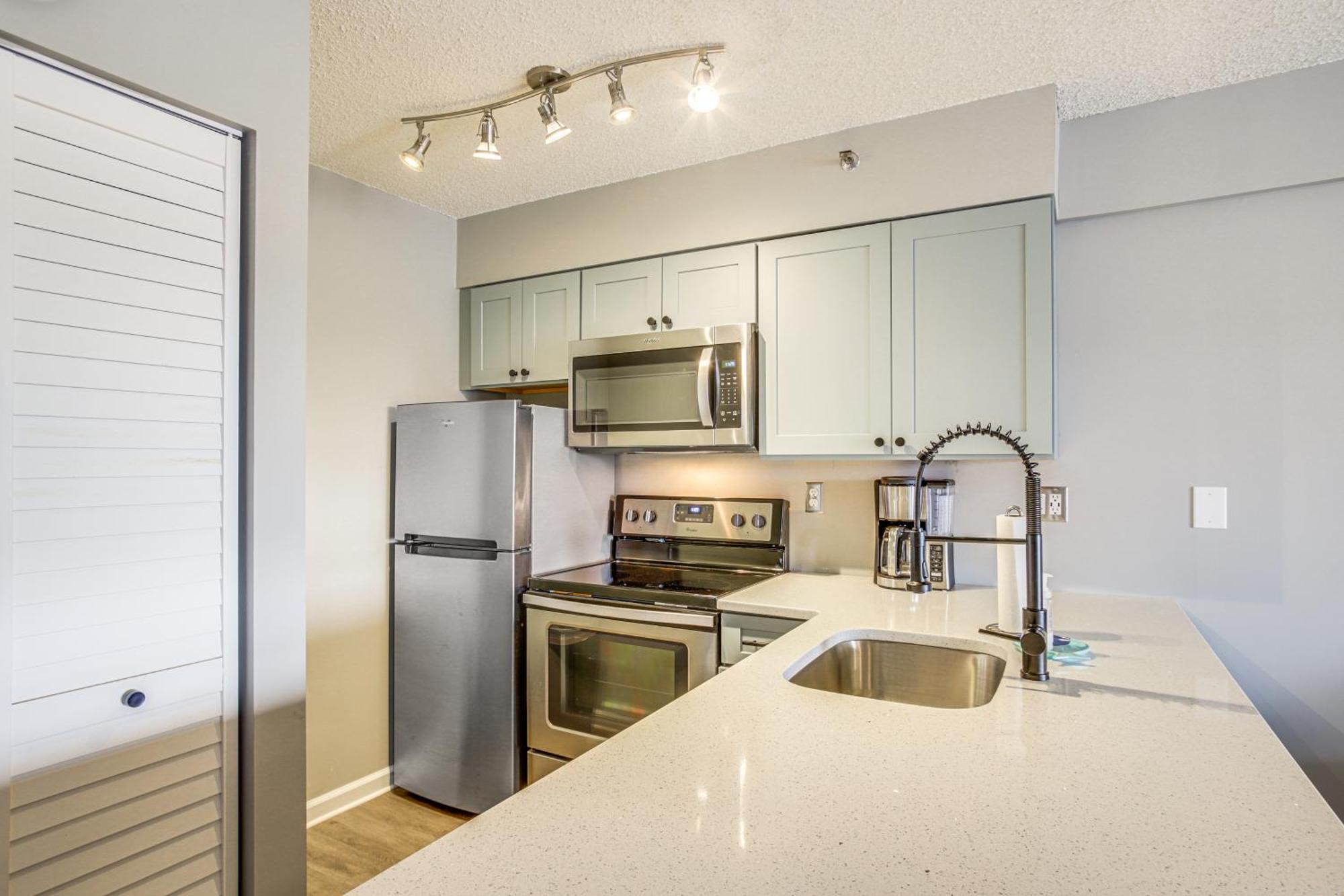 Ocean City Studio With Balcony - Steps To Boardwalk! Exterior foto